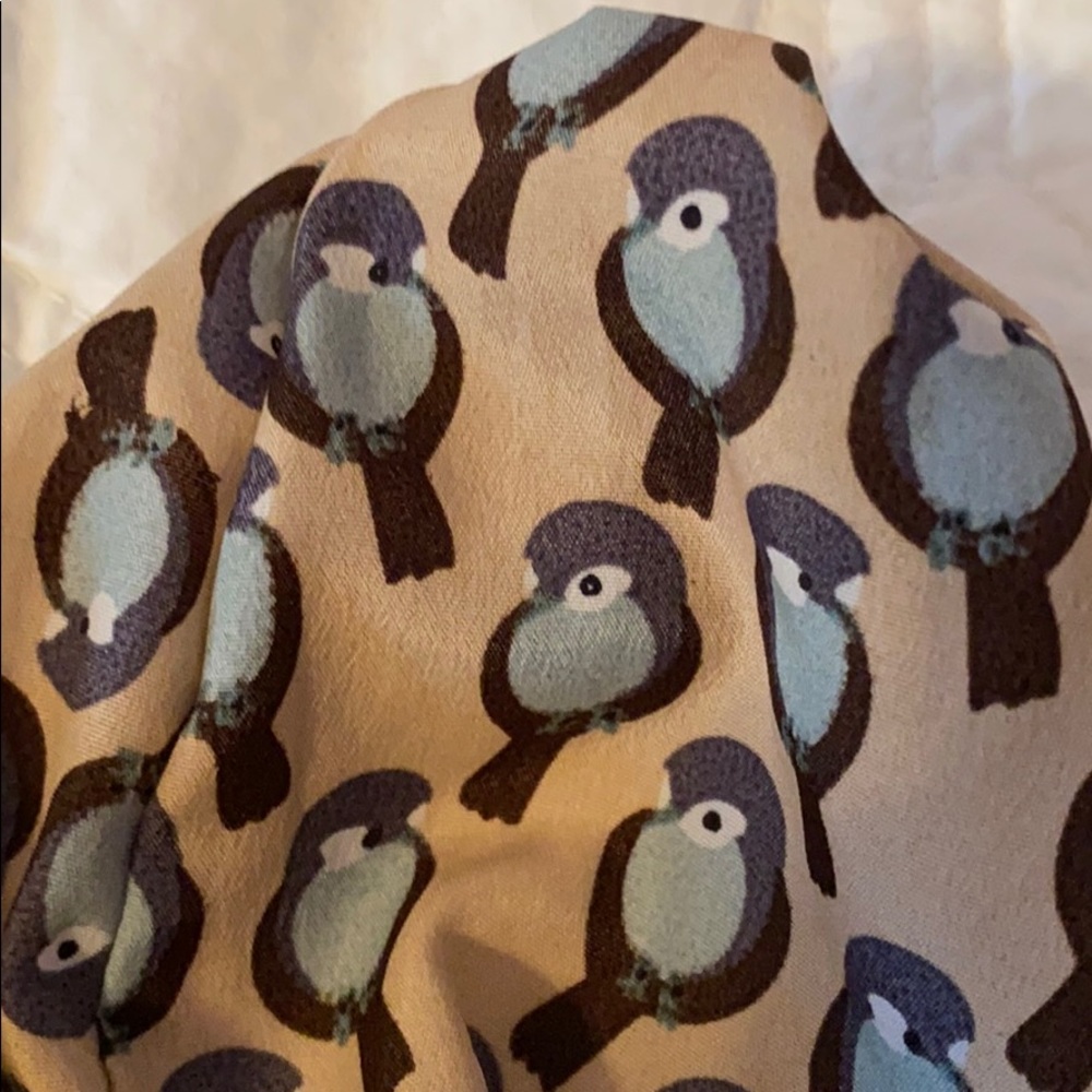 Bird Patterned Headband - Picture 4 of 4